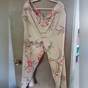 Floral palazzo pant